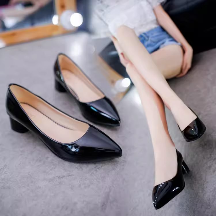 O1CN01dfySce1V3TN8y7x6T_!!2620692597.jpg_Q75.jpg_ Single shoes for women medium heel - Image 1