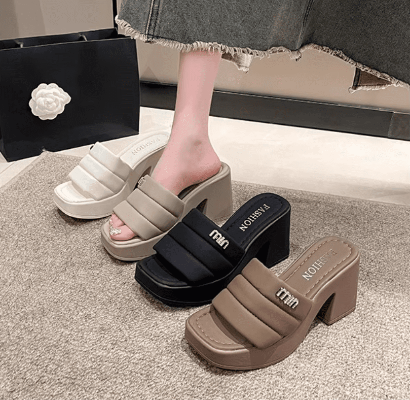 Screenshot 2024-08-20 172653 Fashionable and heightening sandals for women - Image 1