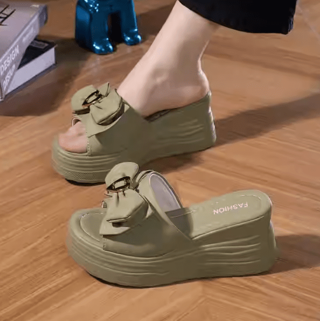 Screenshot 2024-09-25 201109 High-heeled slippers for women in summer thick-soled - Image 1