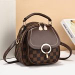 Fashionable small round bag for girls - Image 3