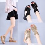 New fashion thick-soled middle-aged sandals - Image 3