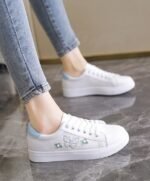 New Embroidered White Flat Shoes - Image 2