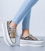 Women canvas shoes thick-soled - Image 2