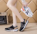 Outdoor leisure travel women's shoes