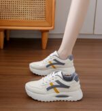 Flagship store brand women's shoes - Image 2