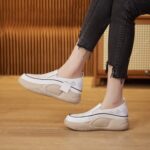 Hollow hole casual shoes women's soft sole - Image 2