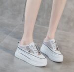 Mesh breathable half-slippers for women - Image 9