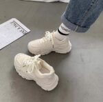 Thick-soled mesh breathable casual shoes - Image 3