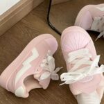 Pink shell head skateboard shoes women - Image 2
