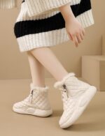 Fashionable Snow boots for women - Image 3