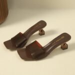 Square-Toe Versatile Flip-Flops Open-Toe  Sandals. - Image 3