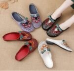New Style Flat Low-Heel Women's Slippers - Image 2