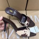 New Pointed Toe Color Block One-Strap Open Toe High Heel - Image 2