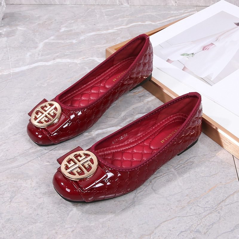 sku-2-Claret Toe Patent Leather Single Shoes Women's - Image 1