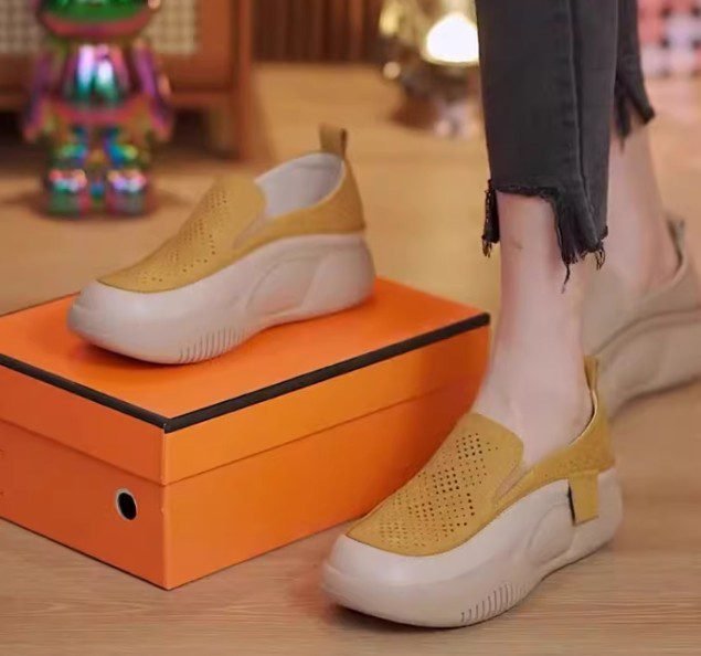 Screenshot 2026-02-07 225125 Hollow hole casual shoes women’s soft sole - Image 1